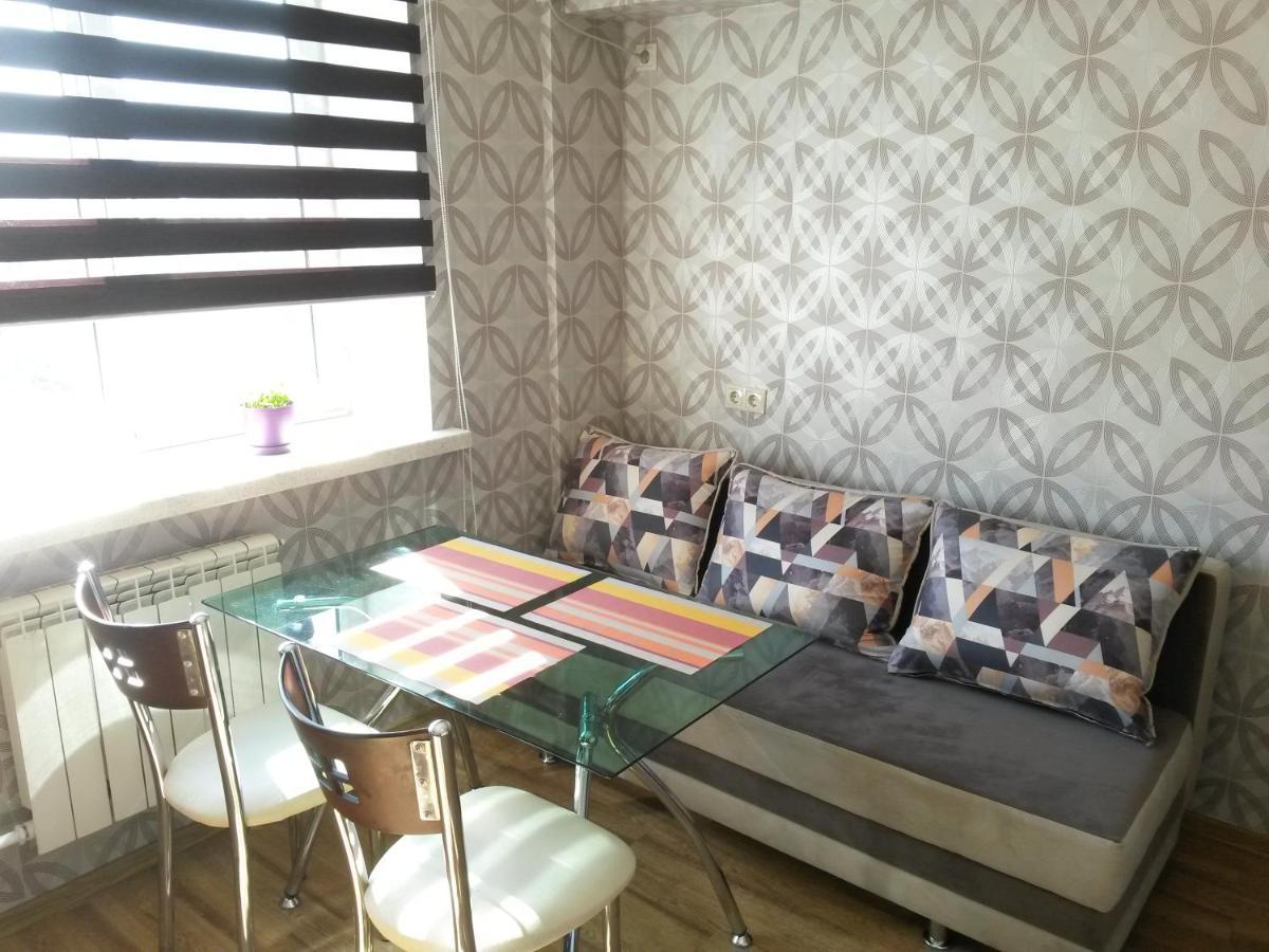 "Картина Горных Вершин" Квартира- "Mountain View" Apartment Almati Kültér fotó